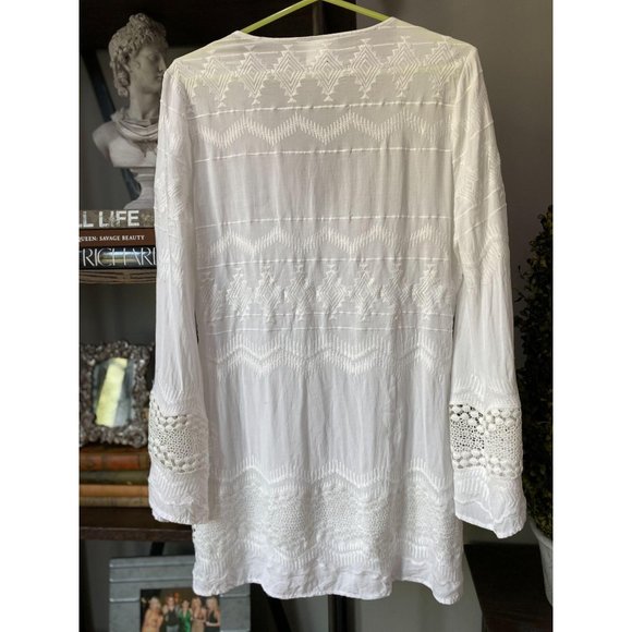 (Sold) La Blanca Embroidered Cover-Up Tunic White - Picture 11 of 12
